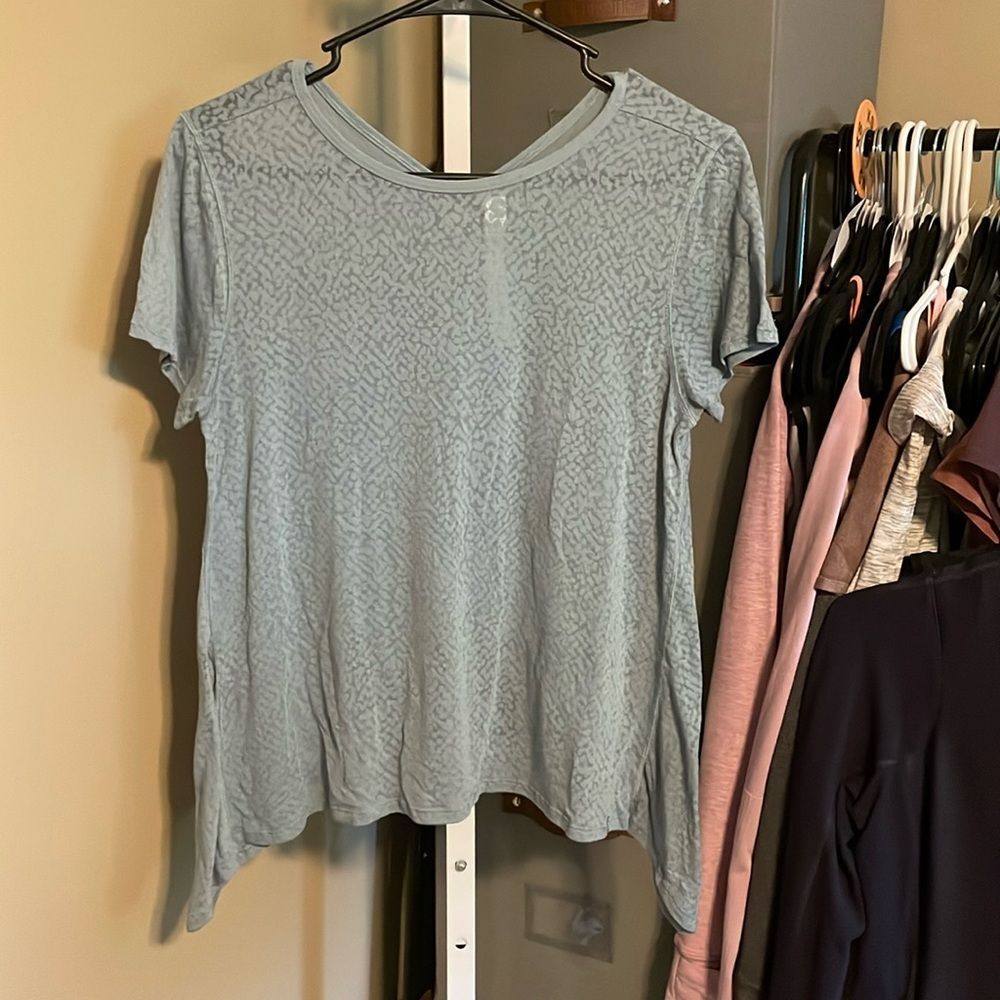 Lululemon Loop Around Veil Short Sleeve Tee Top sz 6 Blue Fog Tie It Up 669